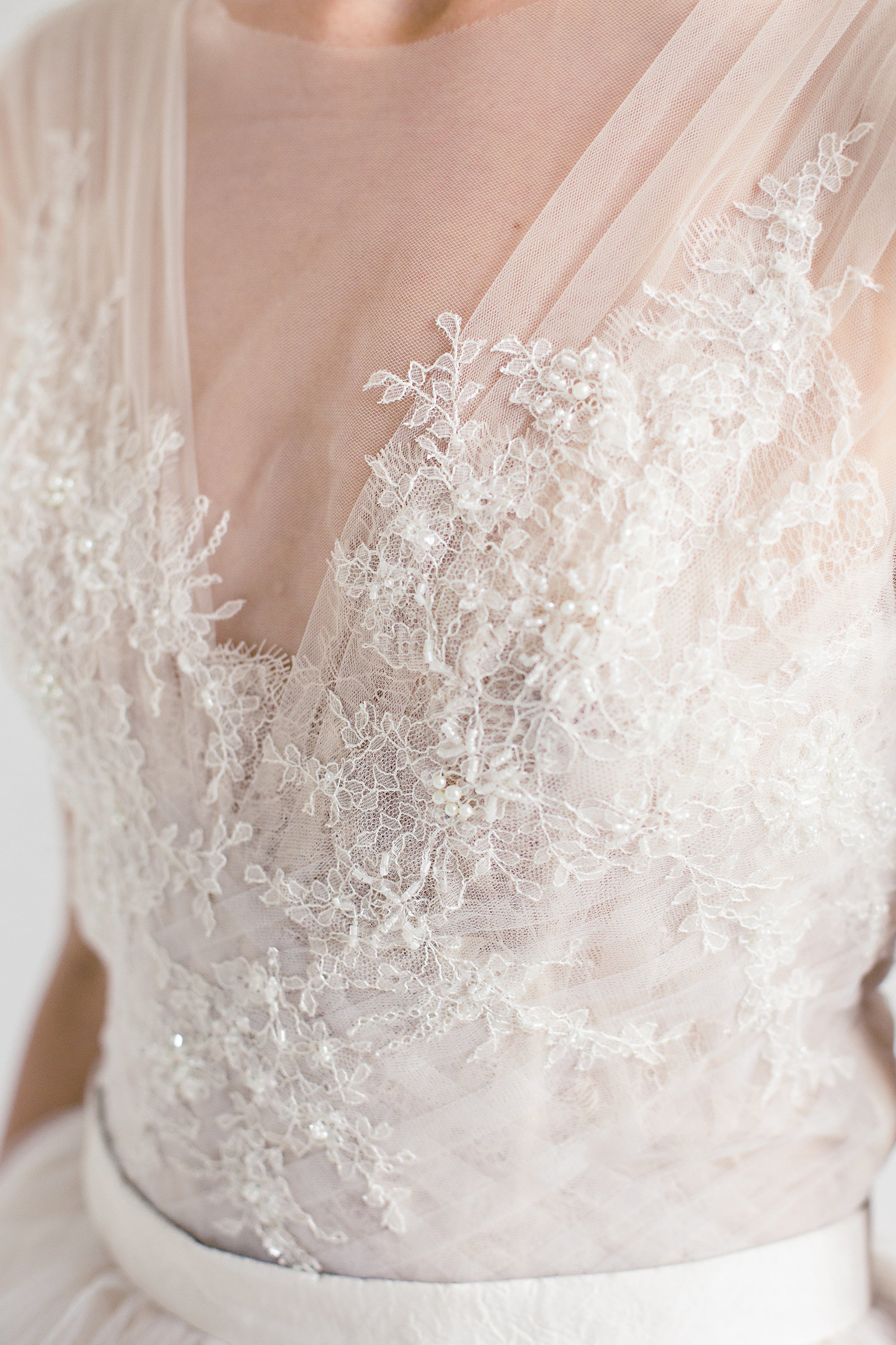 Calypso Daylight | Ball Gown Lace Wedding Dress | MYWONY 8 weeks / US 4-12 / ivory/champagne Calypso Daylight | Ball Gown Lace Wedding Dress | MYWONY 8 weeks / US 4-12 / ivory/champagne