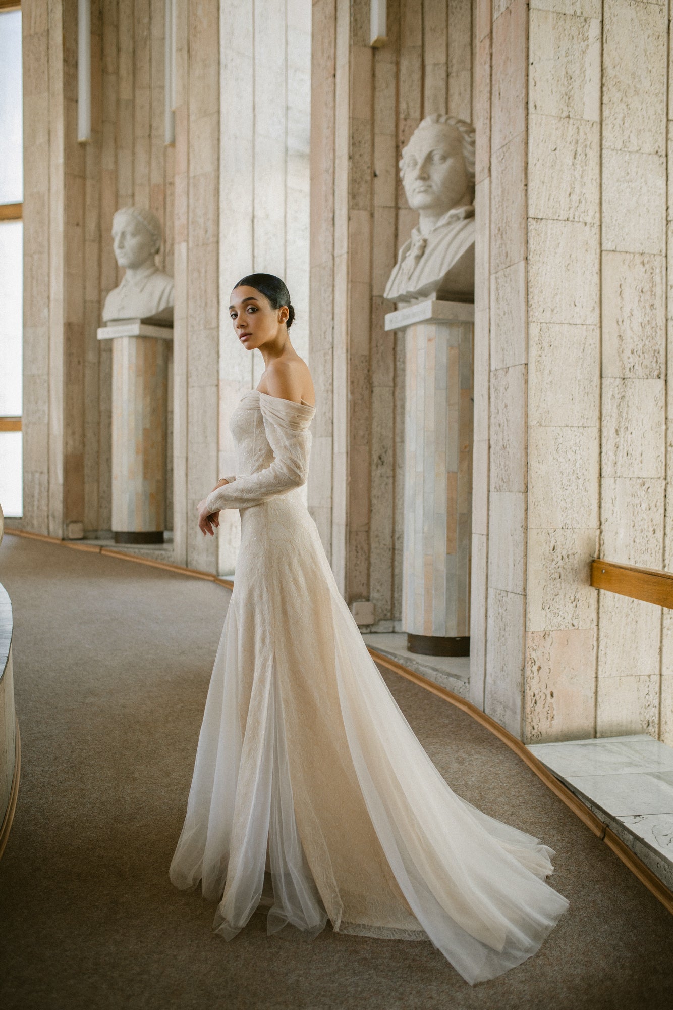 Ophelia | Off-Shoulder Beige Lace Trumpet Wedding Dress