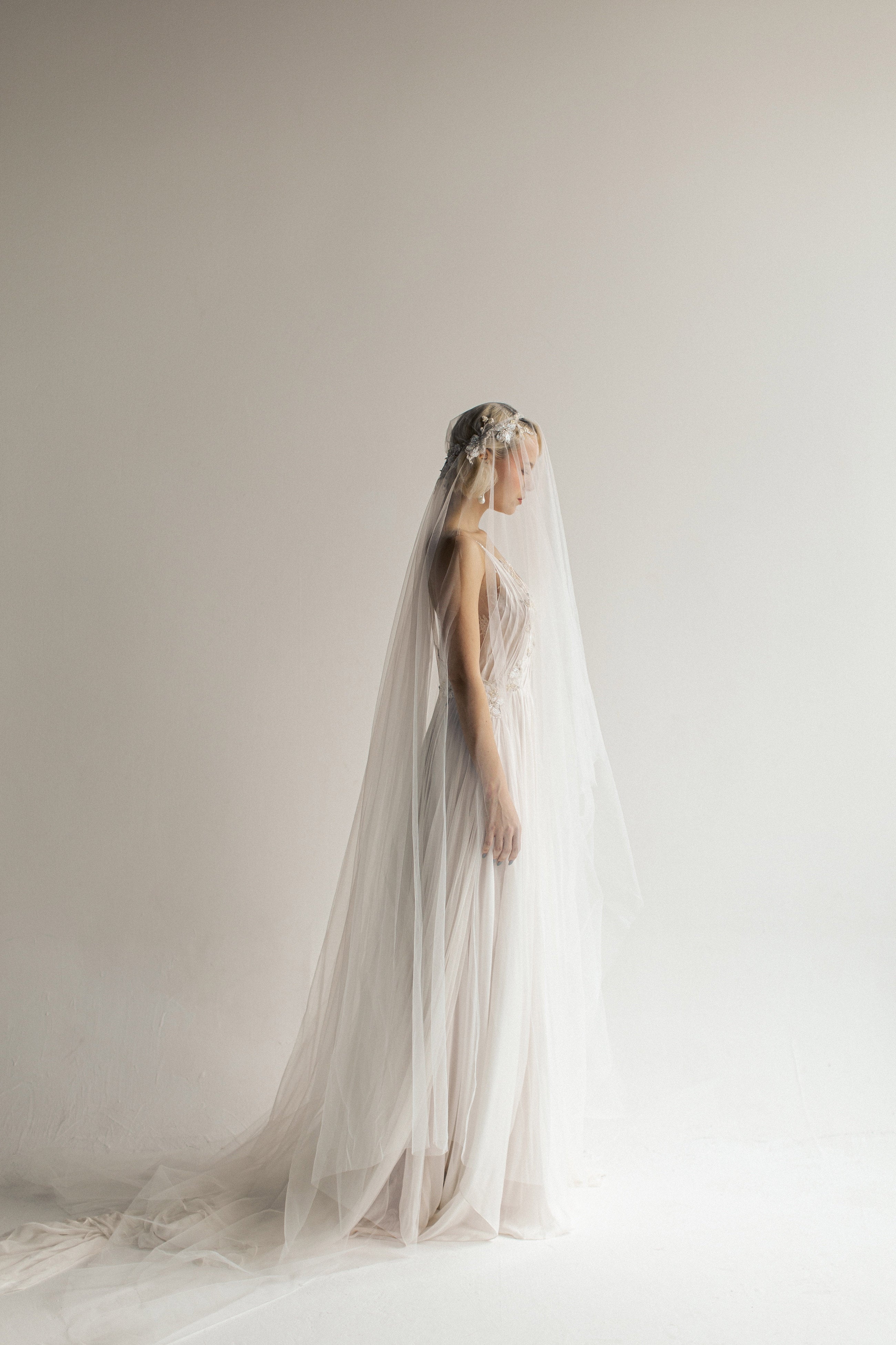 Bridal veil Aine