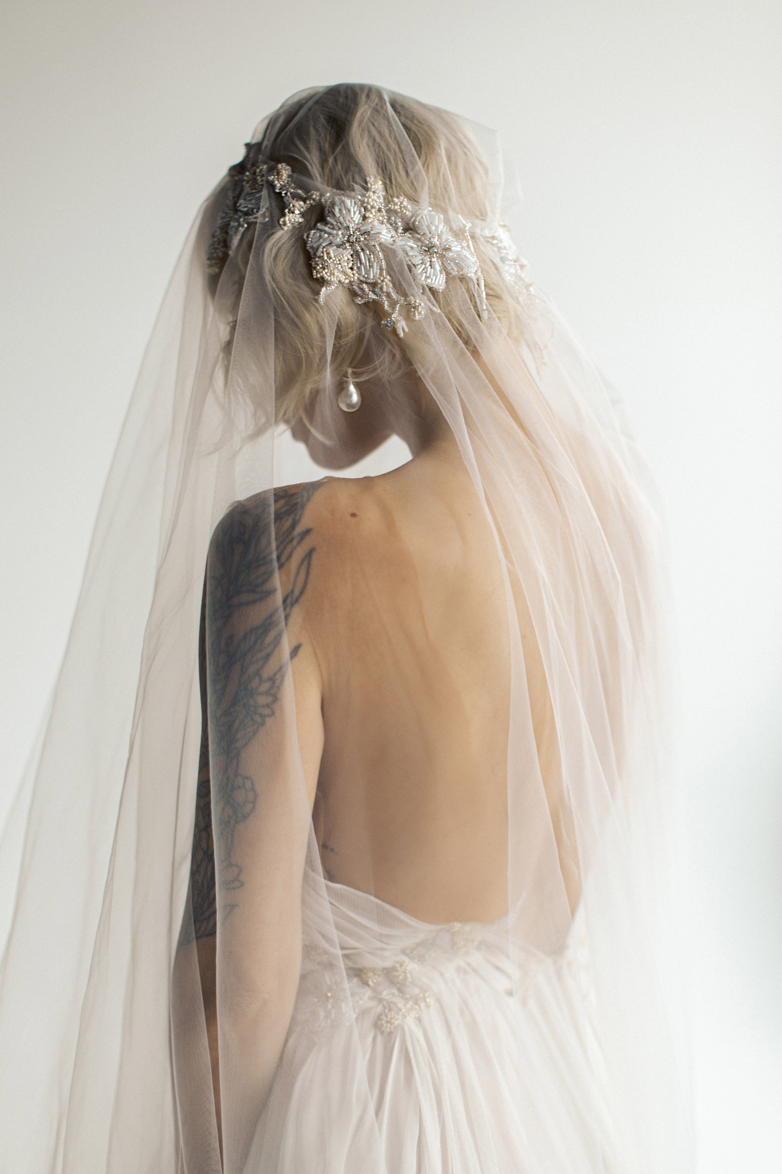 Bridal veil Aine