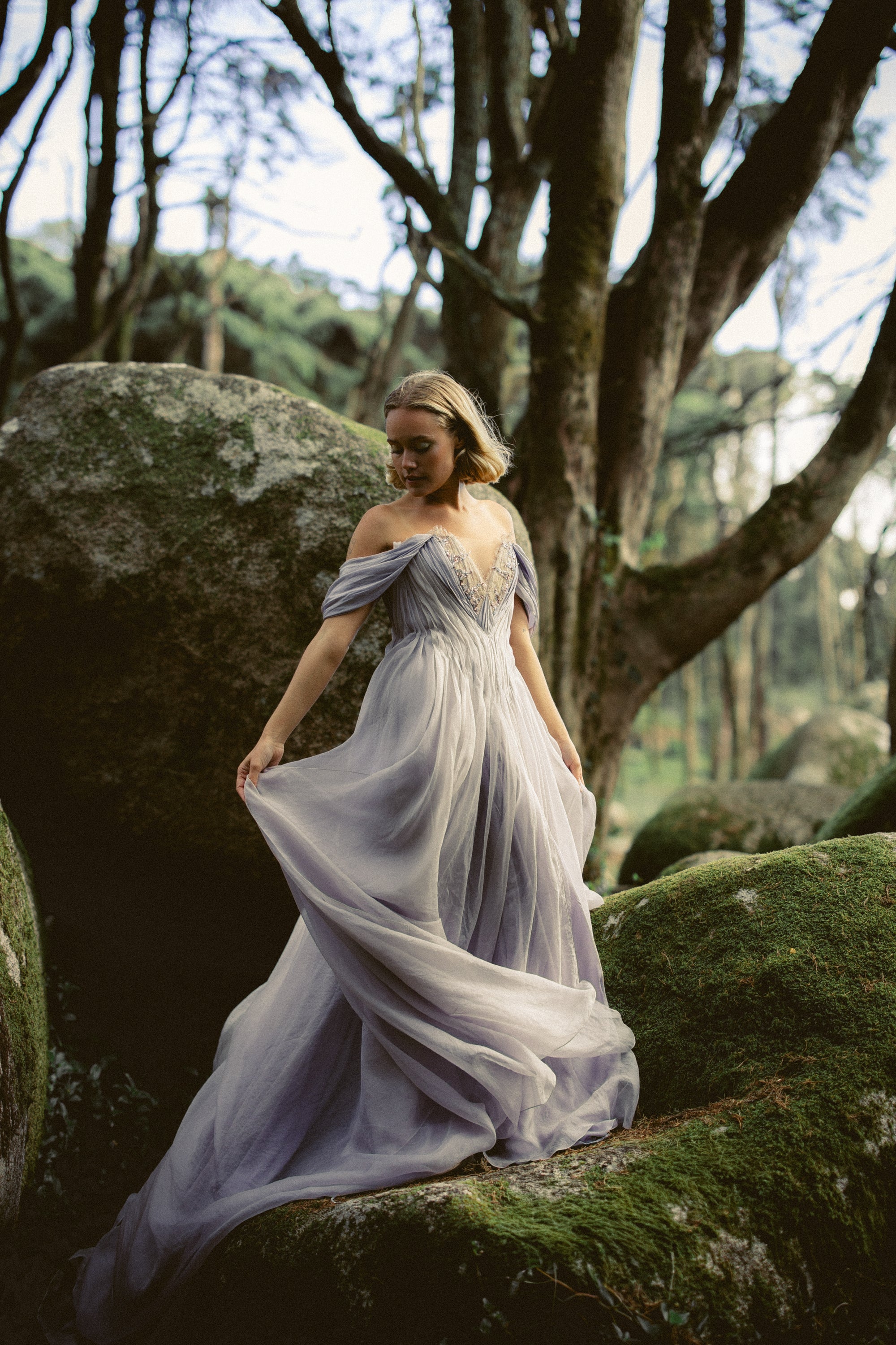 Silynne Whimsical Wedding Dress | Silk Organza & Beaded Corset | MYWONY 8 weeks / US 12-16 / dusty lavender Silynne Whimsical Wedding Dress | Silk Organza & Beaded Corset | MYWONY 8 weeks / US 12-16 / dusty lavender