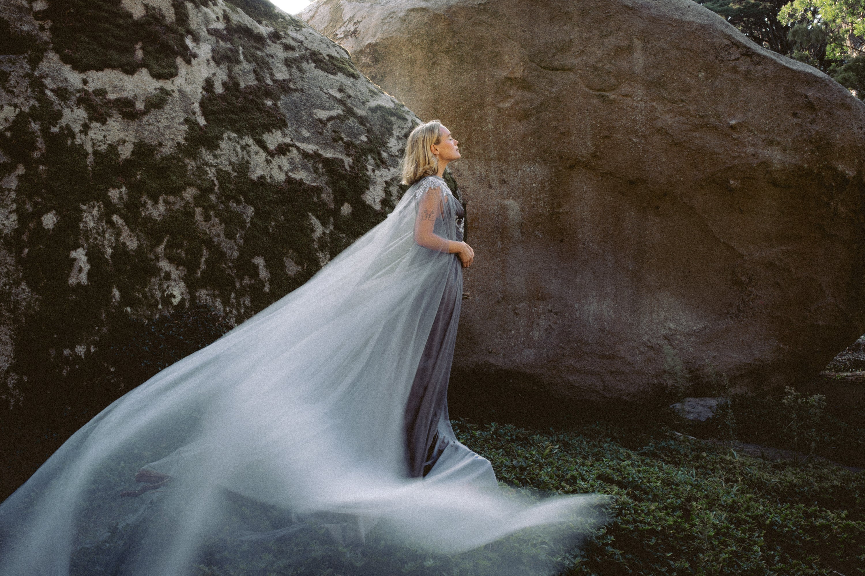 Vea Cape Ethereal Hooded Bridal Cape with Beaded Lace | MYWONY 12 Weeks / US4-12 / Dark Grey+Blue-Grey Vea Cape Ethereal Hooded Bridal Cape with Beaded Lace | MYWONY 12 Weeks / US4-12 / Dark Grey+Blue-Grey