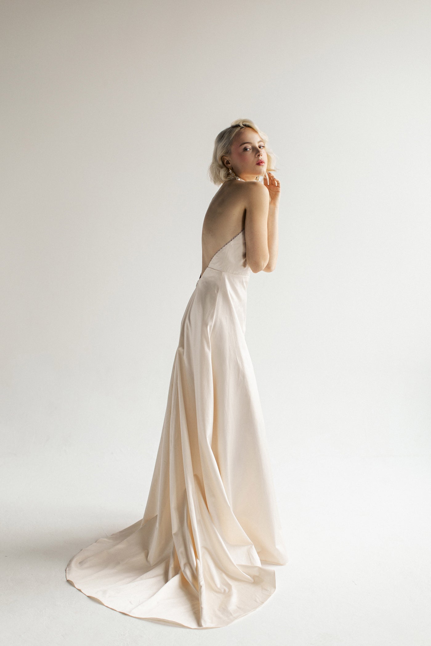 Champagne wedding dress by Mýwony — Danu gown, 2026 color trend